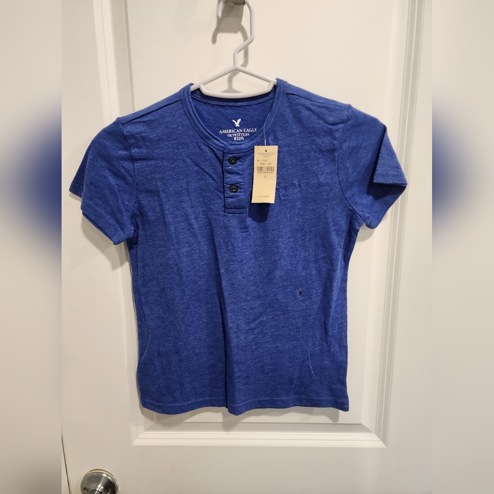 American Eagle Outfitters Men's Blue Henley Shirt